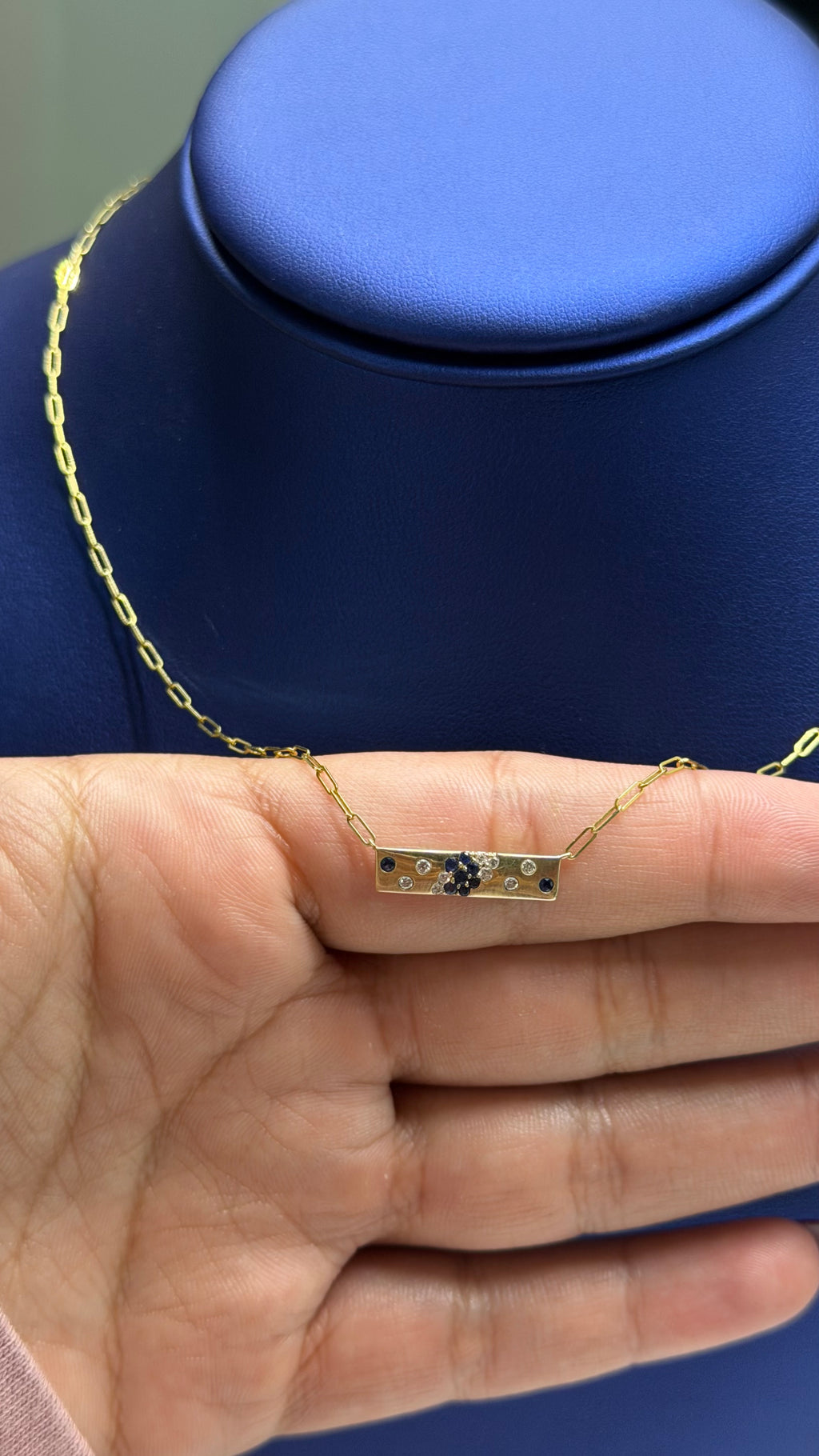 Sapphire Starburst Bar Necklace – 14K Gold