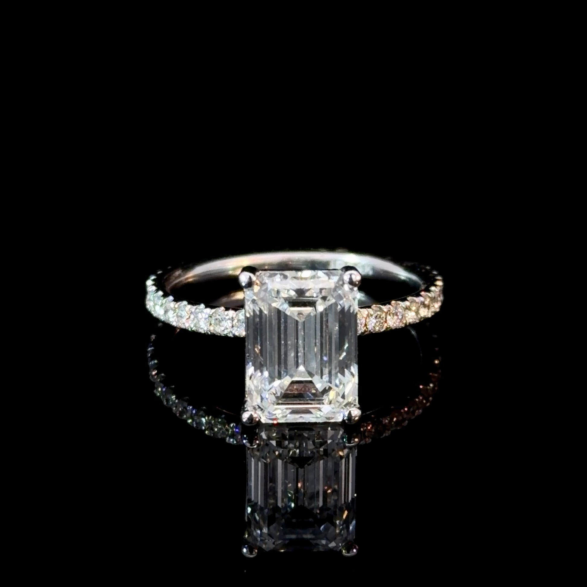 3.08ct Radiant Cut Lab Diamond On Pavé Band Ring - IGI Certified