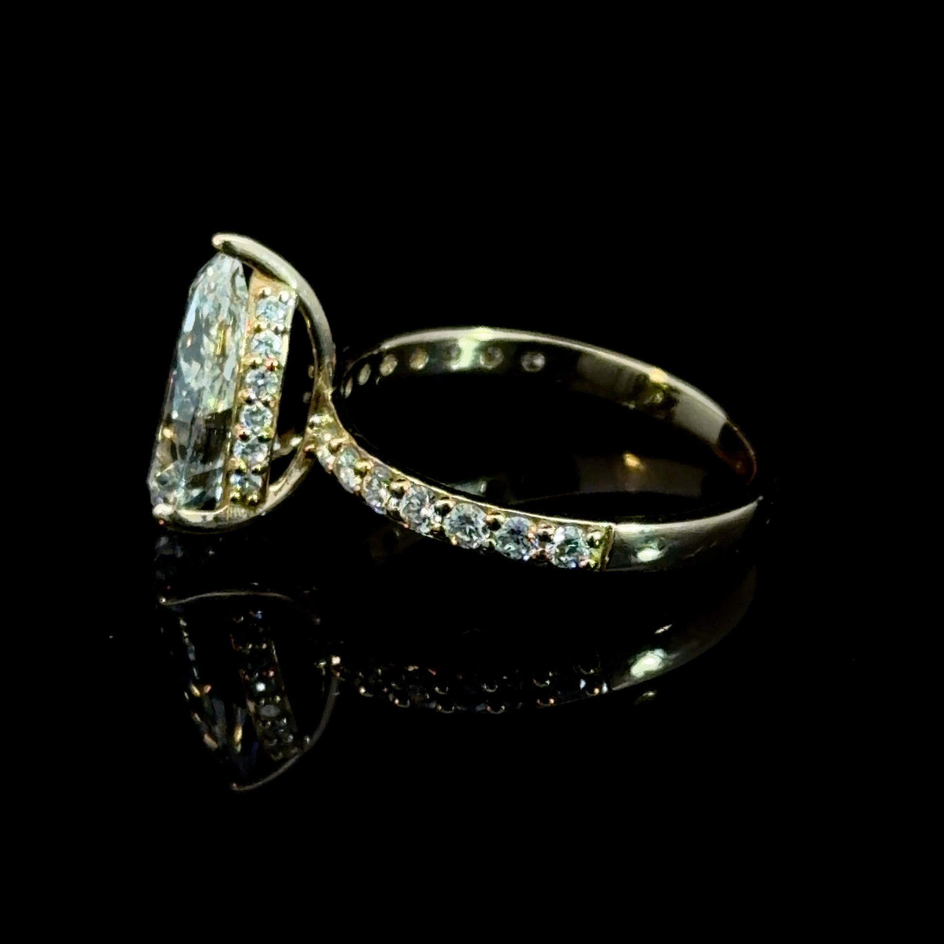 3CT Pear Lab-Grown Diamond Ring