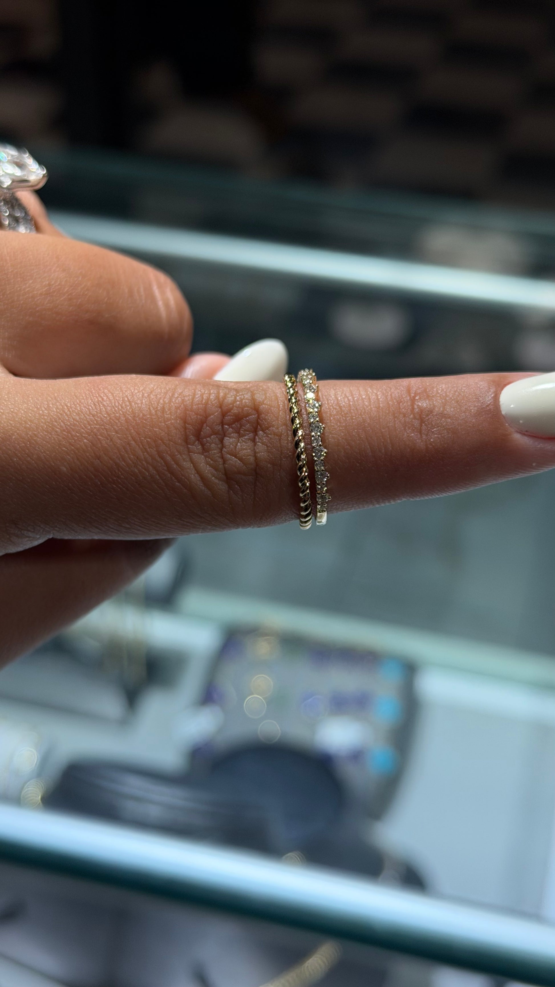 14K Gold Diamond Double-Band Twist Ring