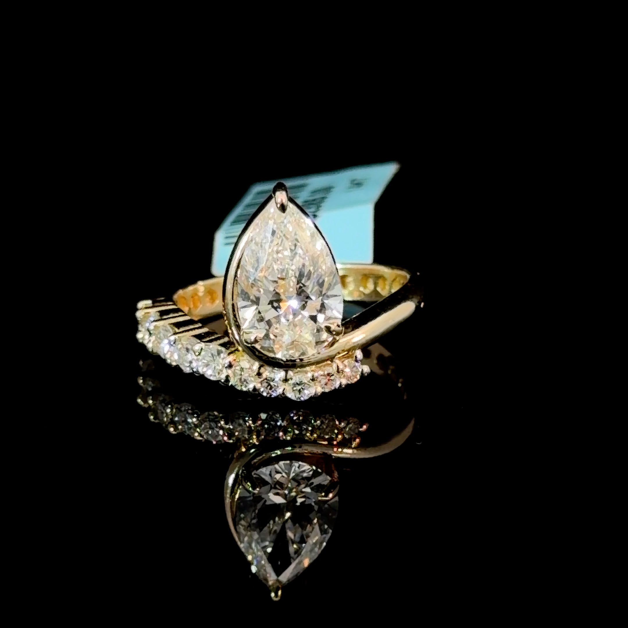 1.80ct Pear Lab Diamond Curved Pavé Ring