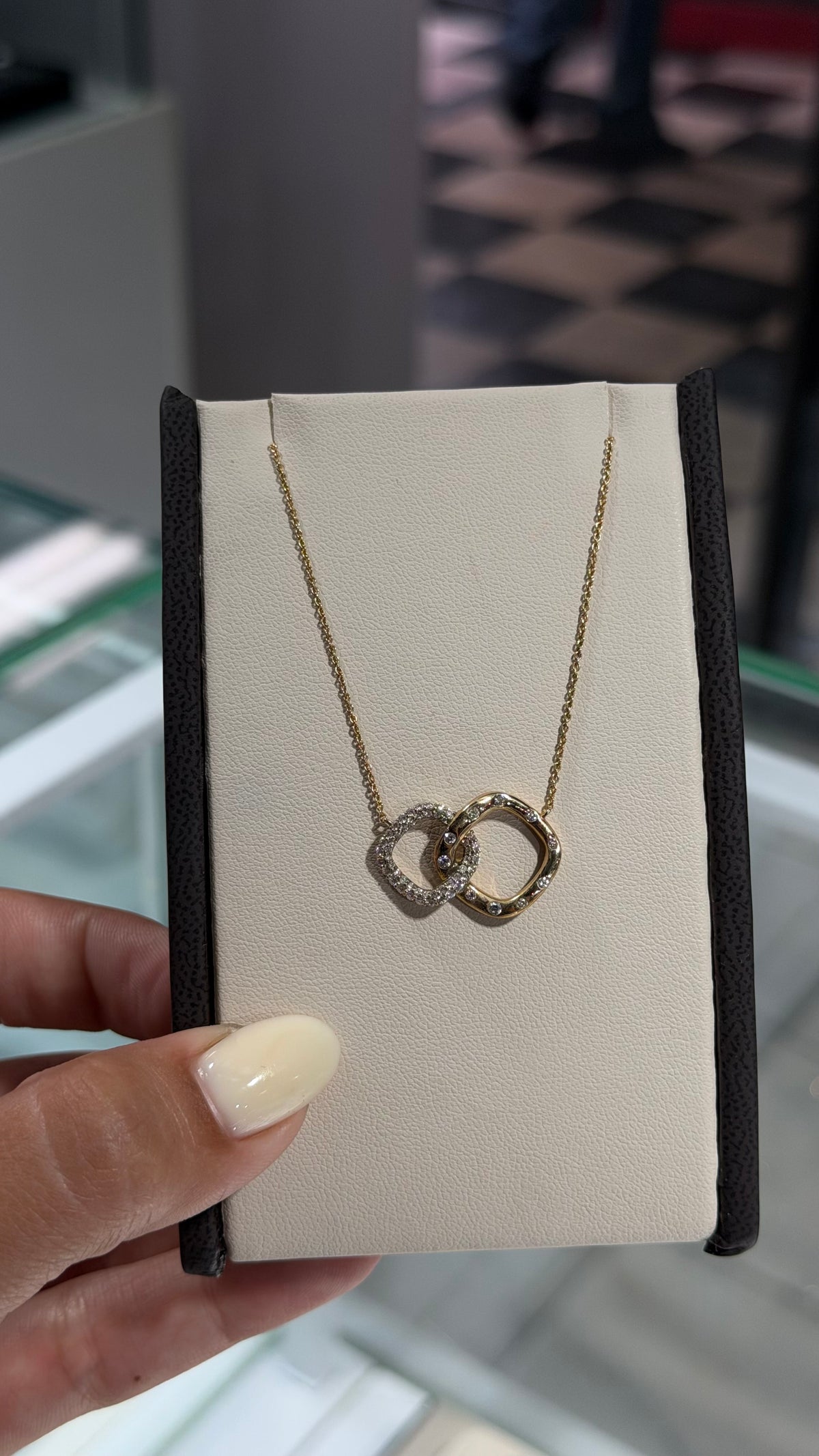 Interlocking Natural Diamond Links Necklace