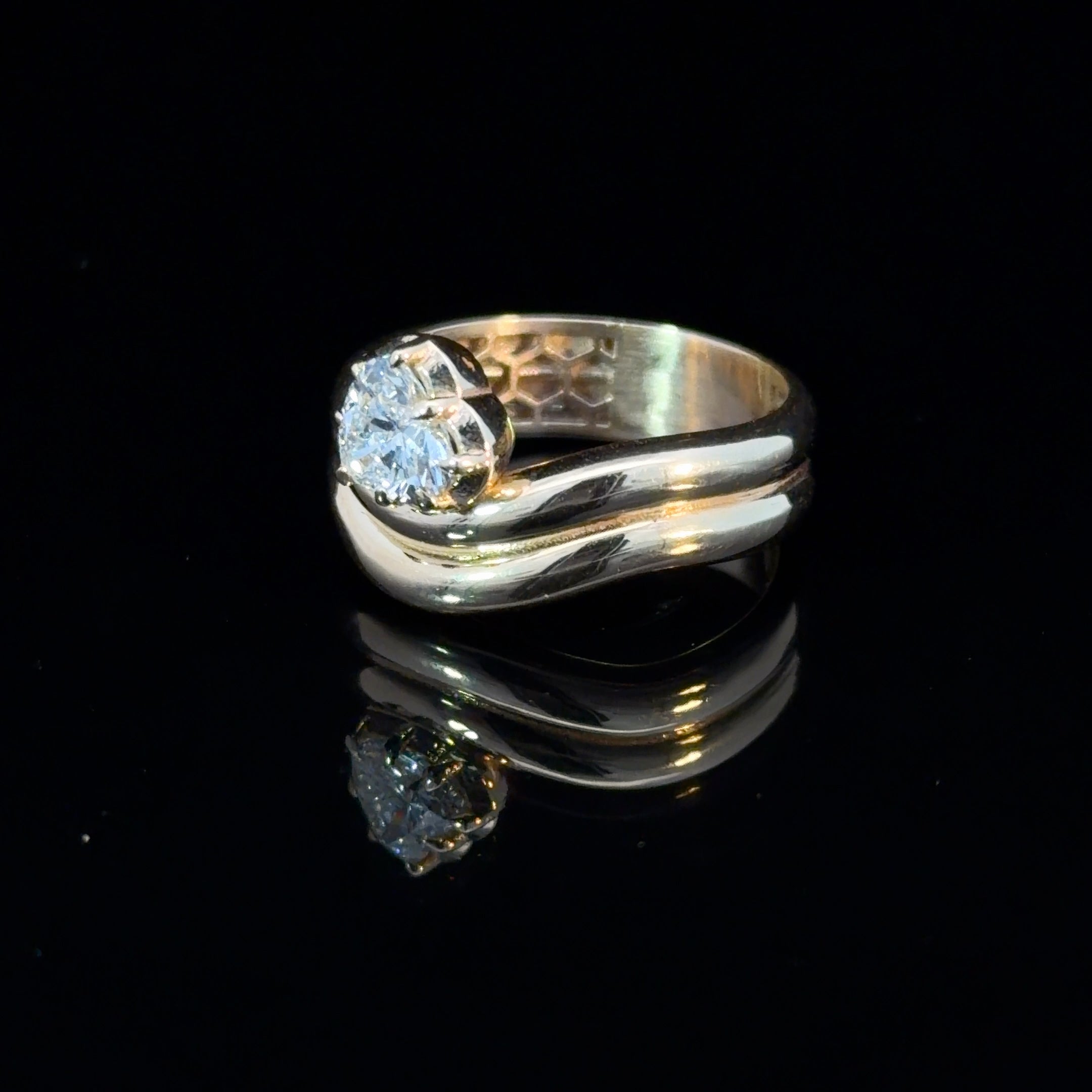 0.65ct Brilliant Heart-Shaped Lab Diamond in 14k Gold