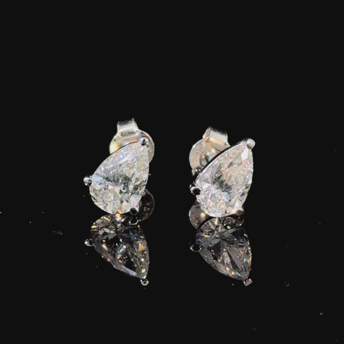Pear-Shaped Cut Diamond Studs
