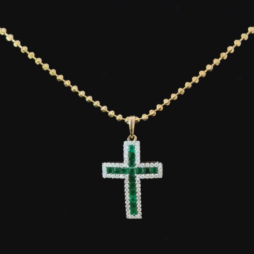 Emerald Radiance Diamond Cross Necklace – 14K Gold